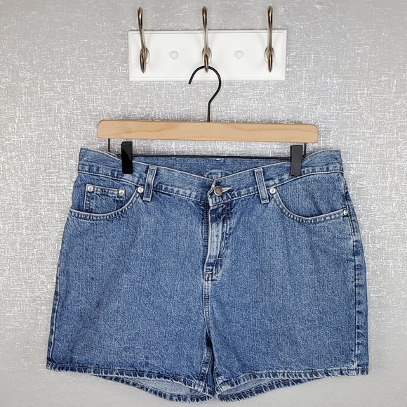 Vintage riveted by Lee highwaisted shorts - Picture 1 of 2